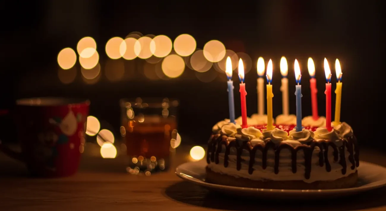history of birthday candles