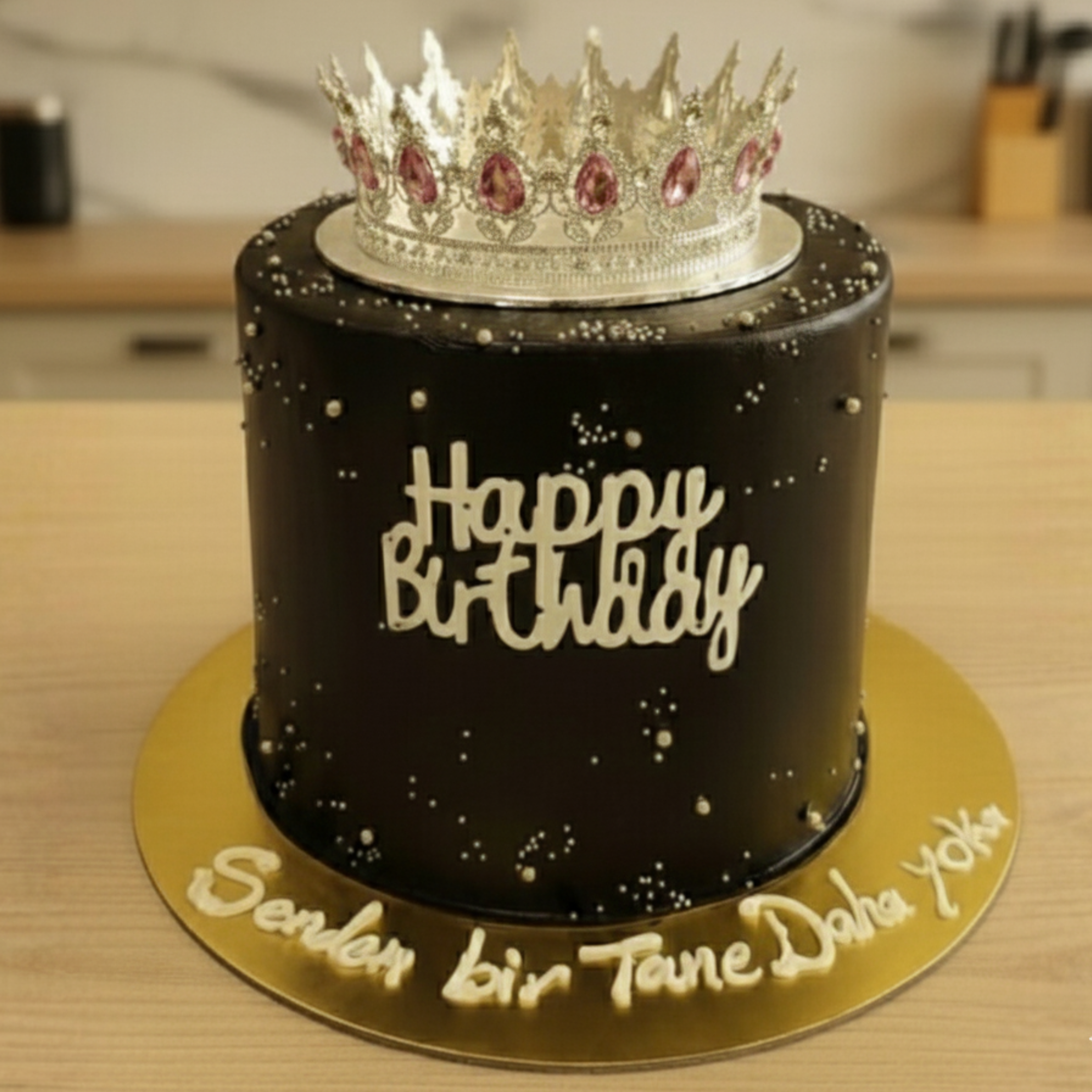 Black & Silver Crown Signature Cake
